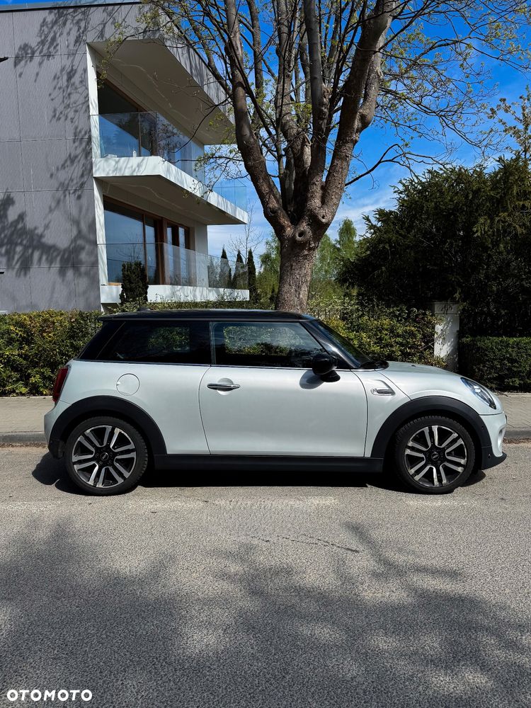 MINI Cooper Standard - 3