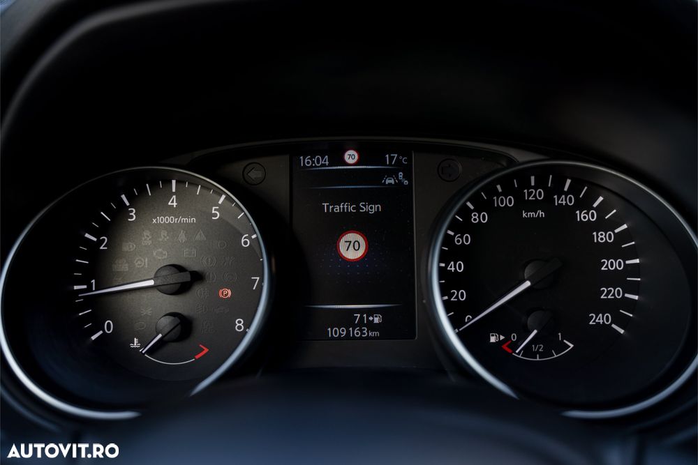 Nissan Qashqai 1.6 DIG-T TEKNA+ - 30