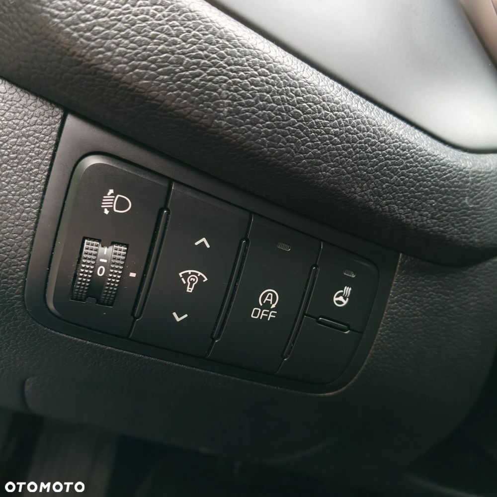 Kia Ceed 1.6 GDI Dream Team Edition - 21