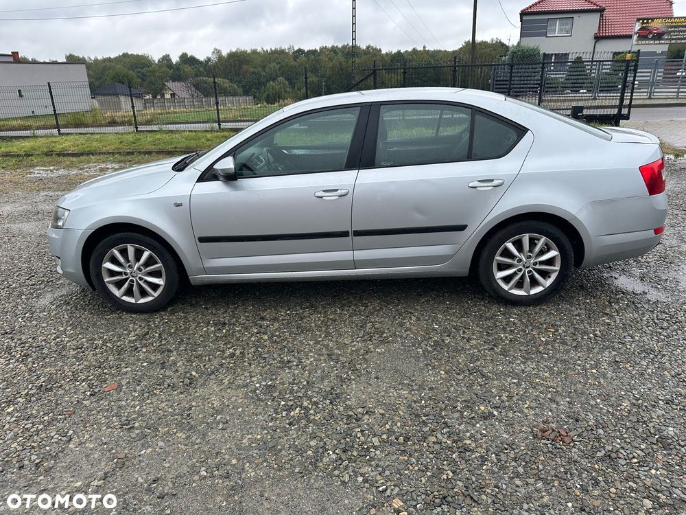 Skoda Octavia 2013 photo 3