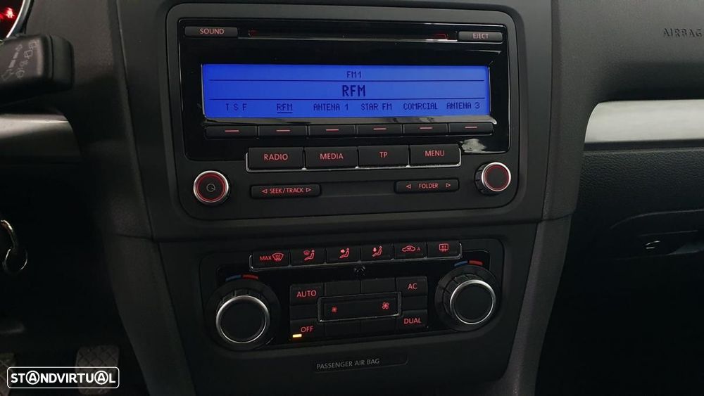 VW Golf 1.6 TDi Style - 19