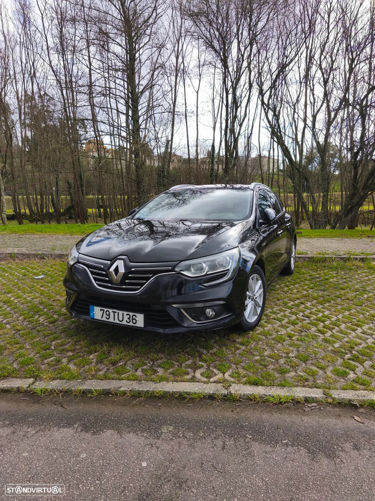 Renault Mégane Sport Tourer 1.5 dCi Intens - 1