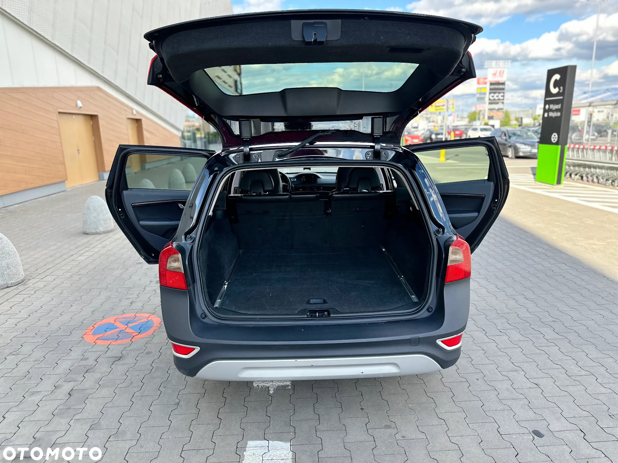 Volvo XC 70 3.2 AWD Summum - 37