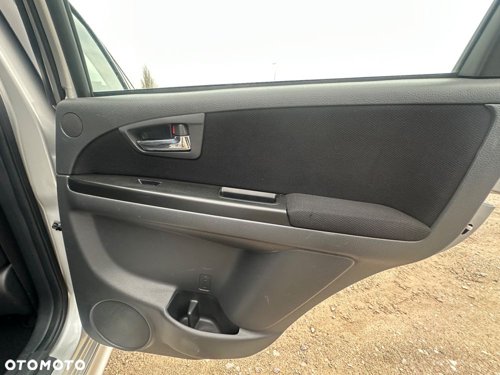 Suzuki SX4 - 26