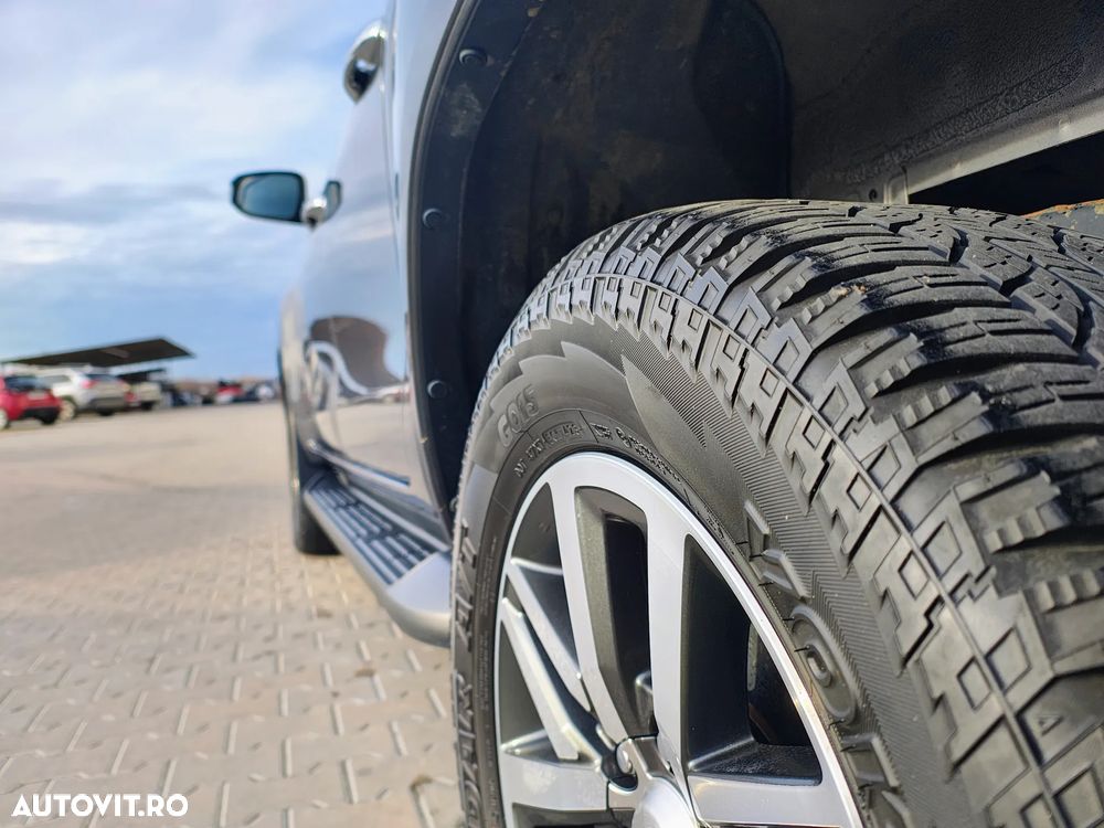 Toyota Hilux 4x4 Double Cab A/T Invincible - 5