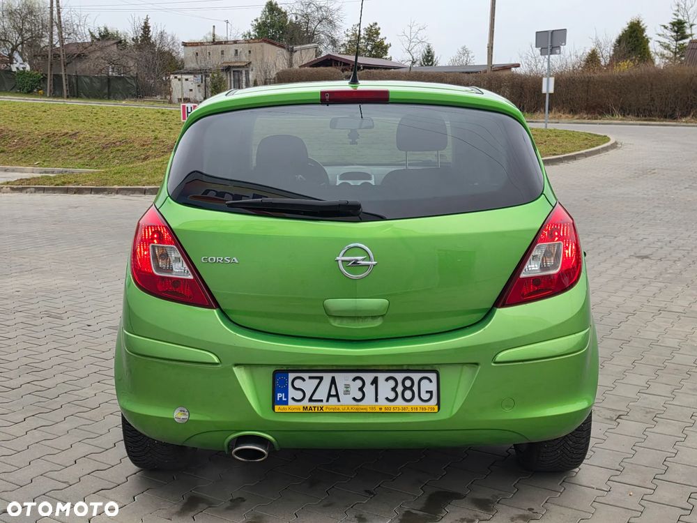 Opel Corsa - 22