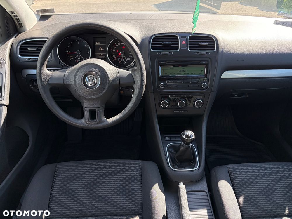Volkswagen Golf 2.0 TDI DPF Comfortline - 9