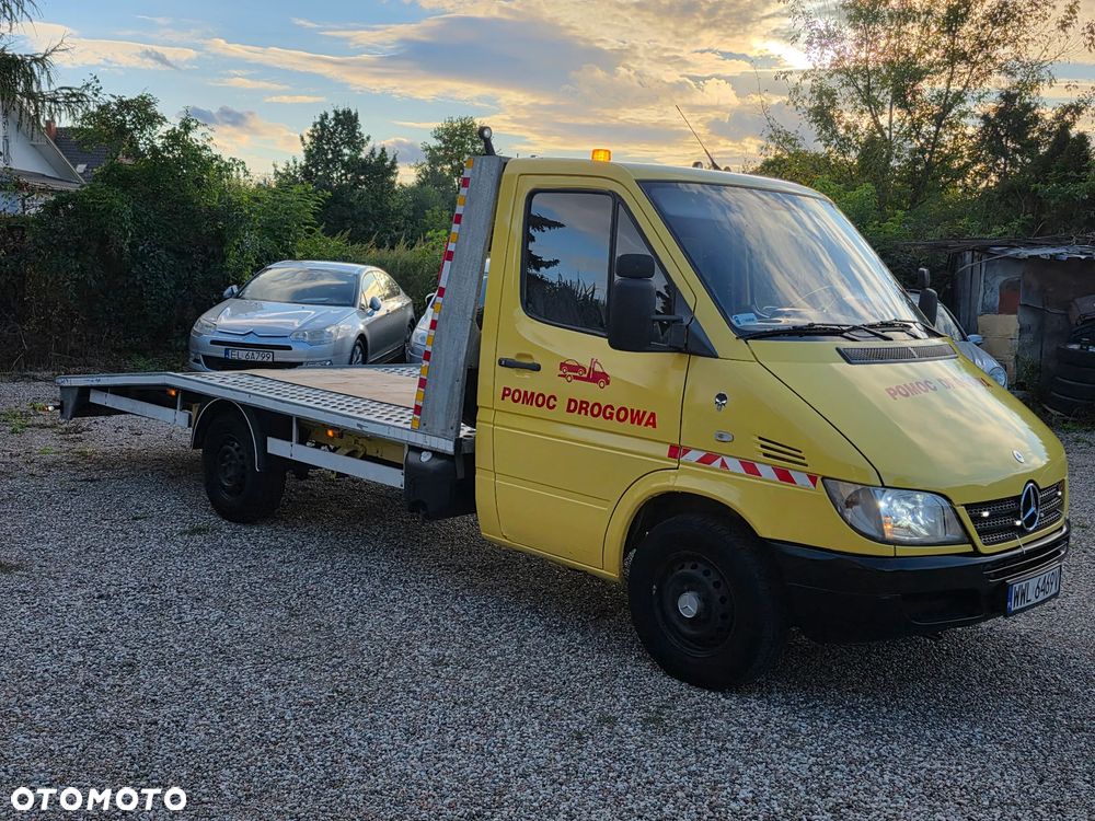 Mercedes-Benz SPRINTER - 4