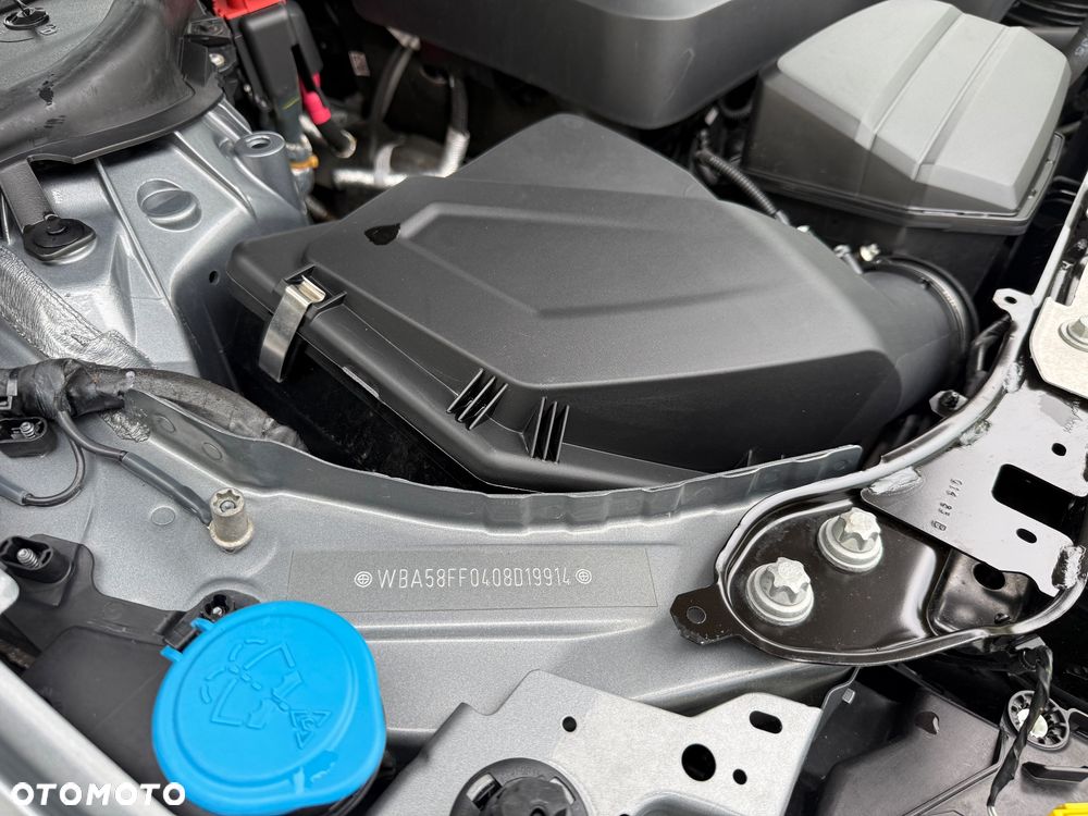 BMW Seria 3 320i - 23