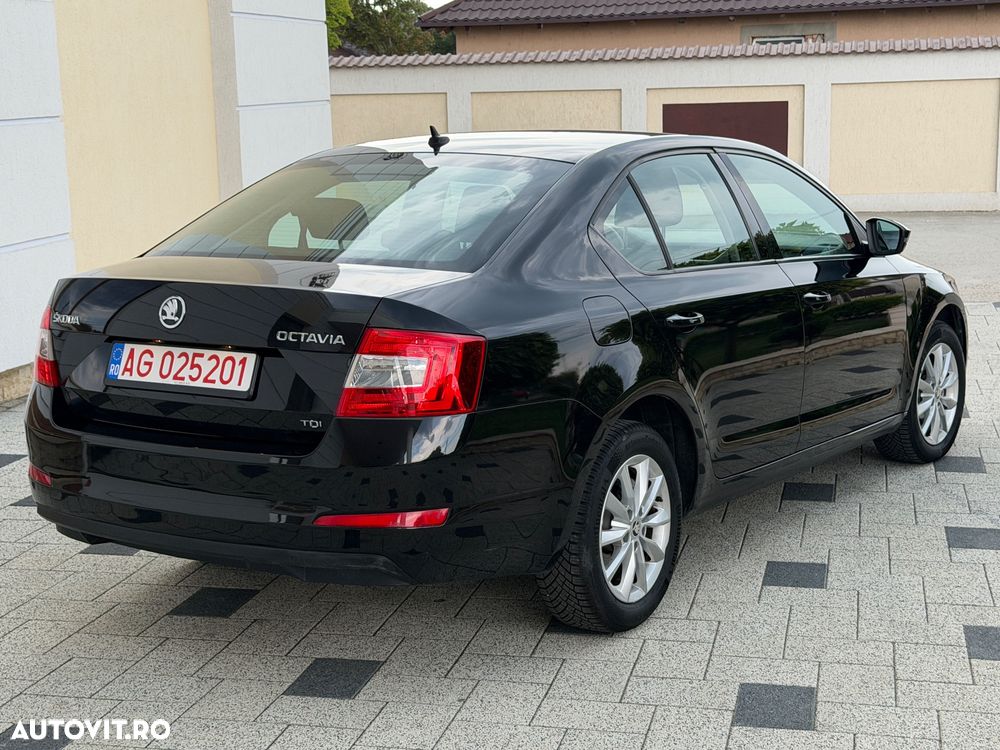 Skoda Octavia 1.6 TDI Green tec DSG Edition - 4