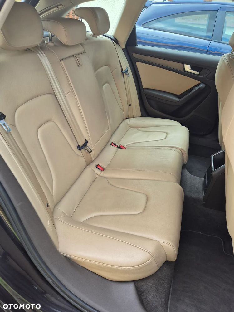 Audi A4 Avant - 19