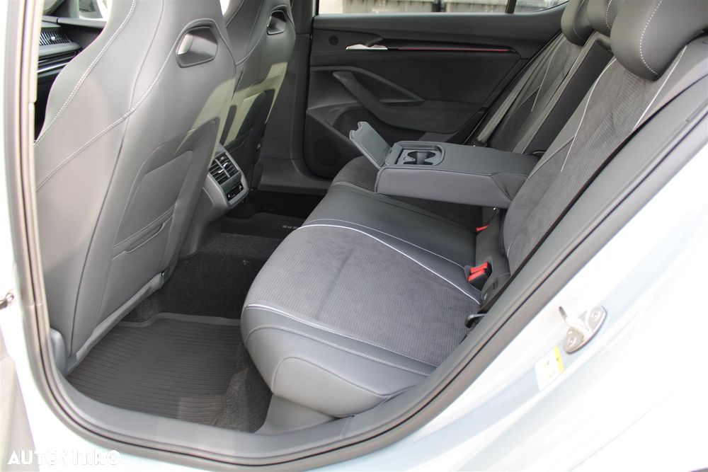 Skoda Superb 1.5 TSI 150 CP DSG PHEV Sportline - 13