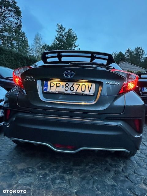 Toyota C-HR Lounge - 23