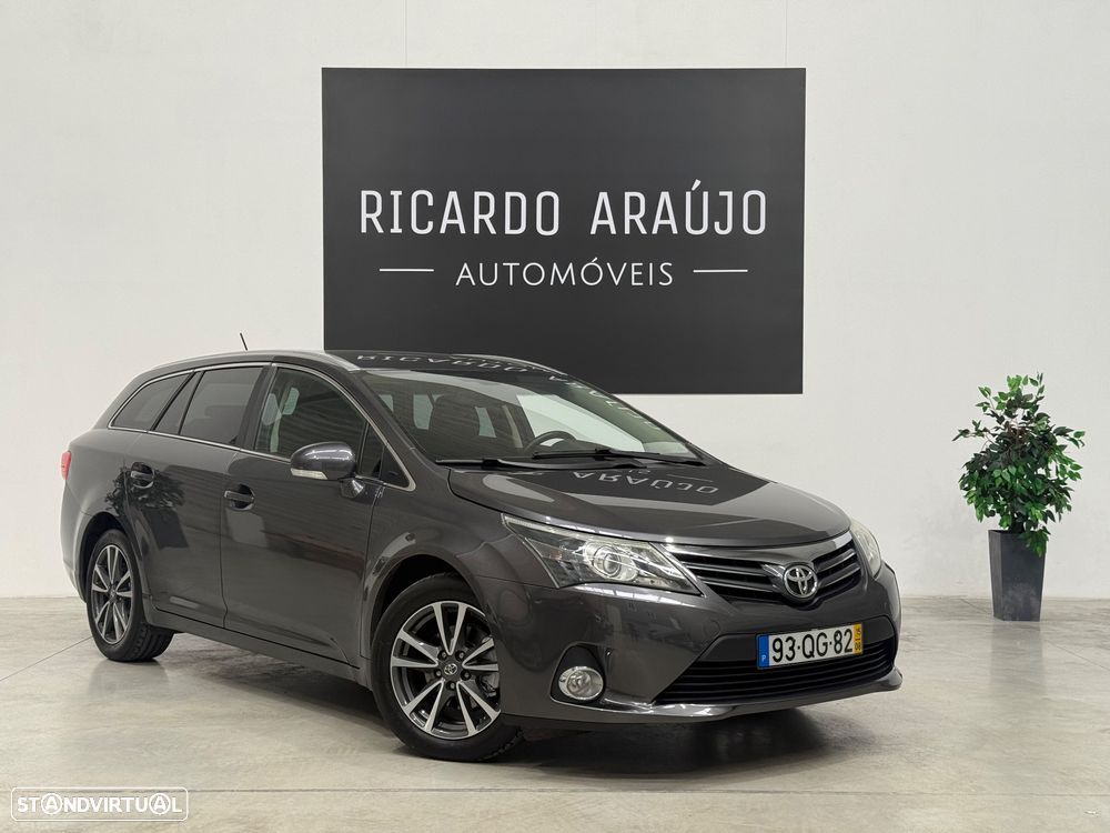 Toyota Avensis SW 2.0 D-4D Luxury - 5