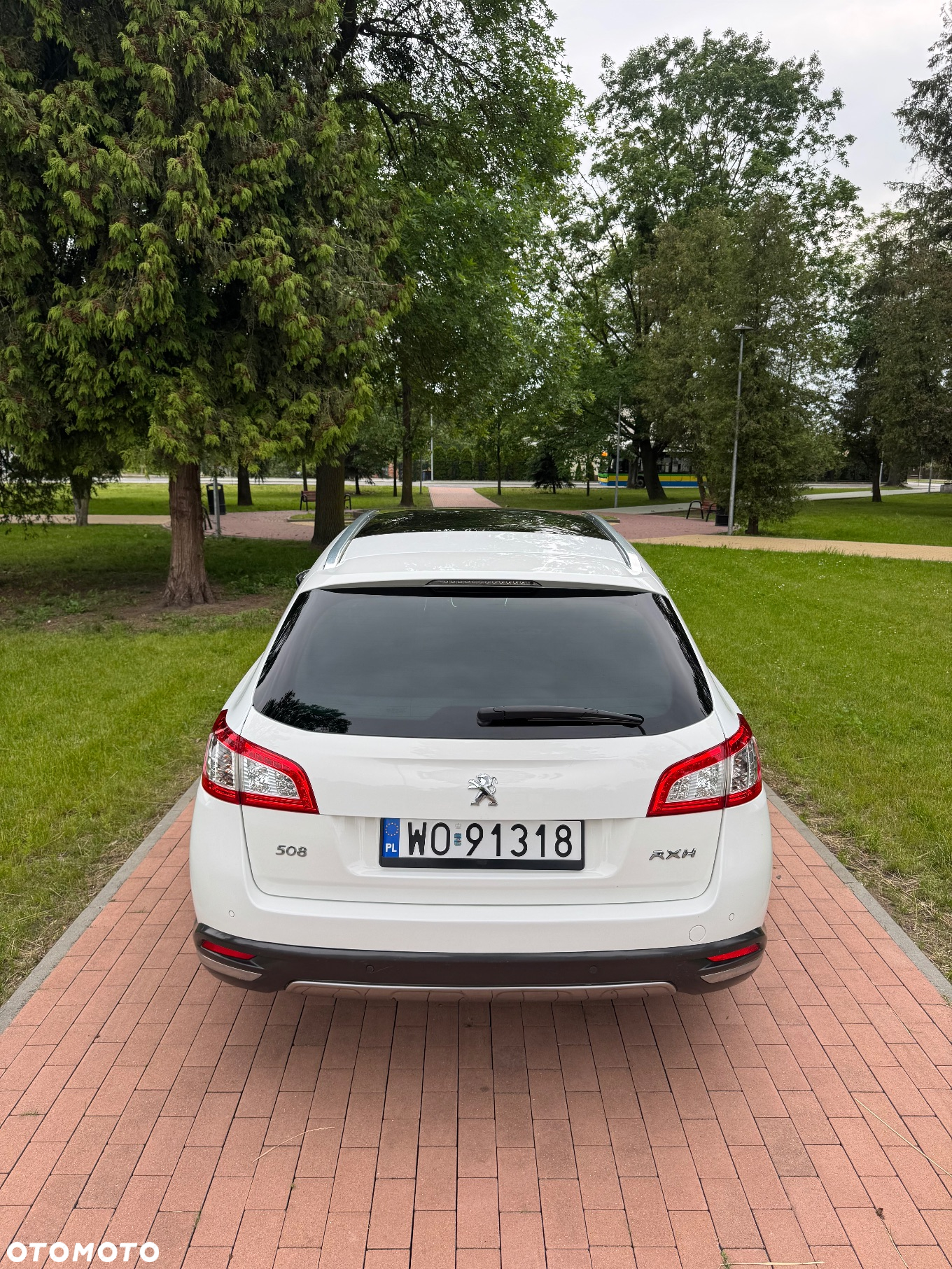 Peugeot 508 RXH 2.0 HDi HYbrid4 - 12