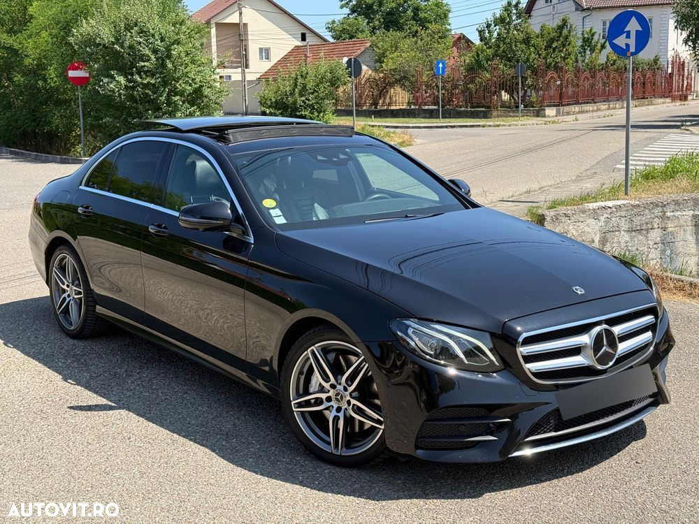 Mercedes-Benz E 350 d 4Matic T 9G-TRONIC AMG Line - 9