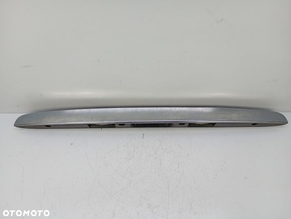 oświetlenie lampka tablicy rejestracyjnej blenda klapy mercedes W169 A-klassa - 1