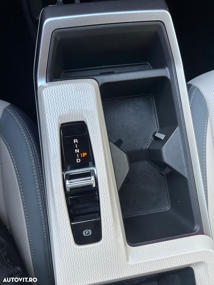 SsangYong Torres EVX 73.4 kWh Premium - 23