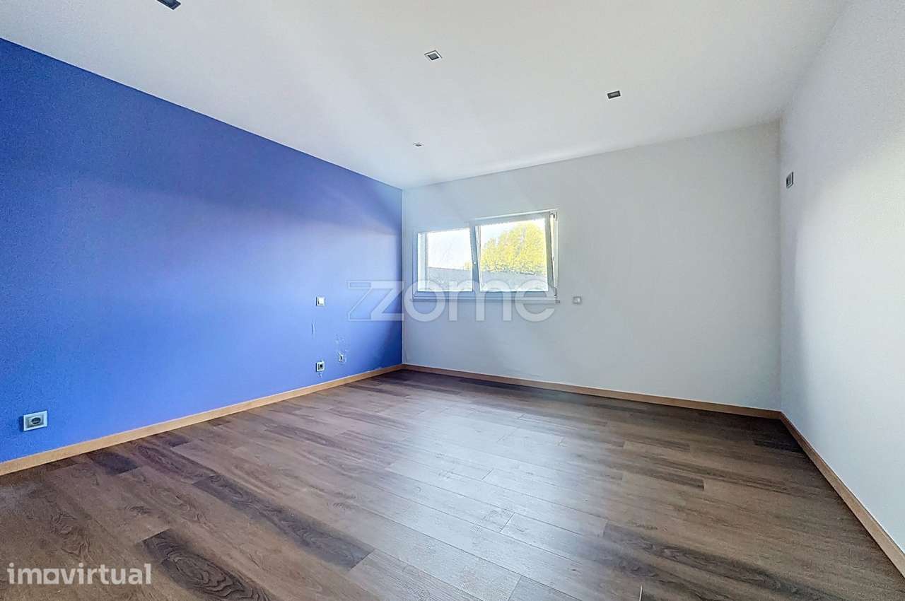 Moradia T6, Buarcos, Figueira da Foz - Grande imagem: 4/60