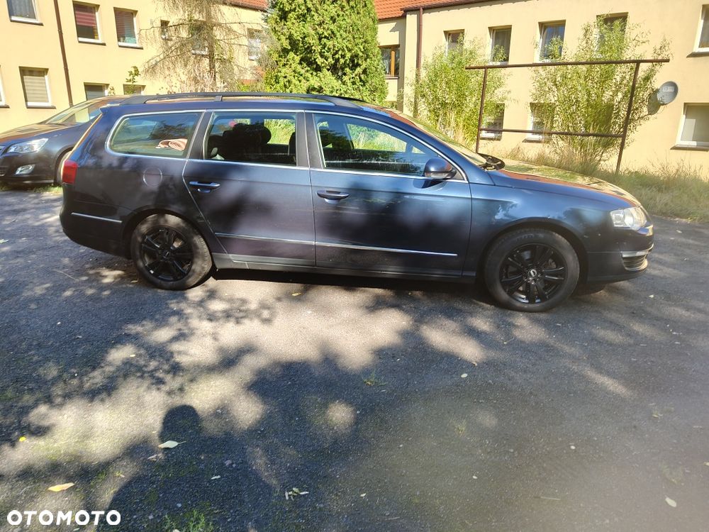 Volkswagen Passat - 5