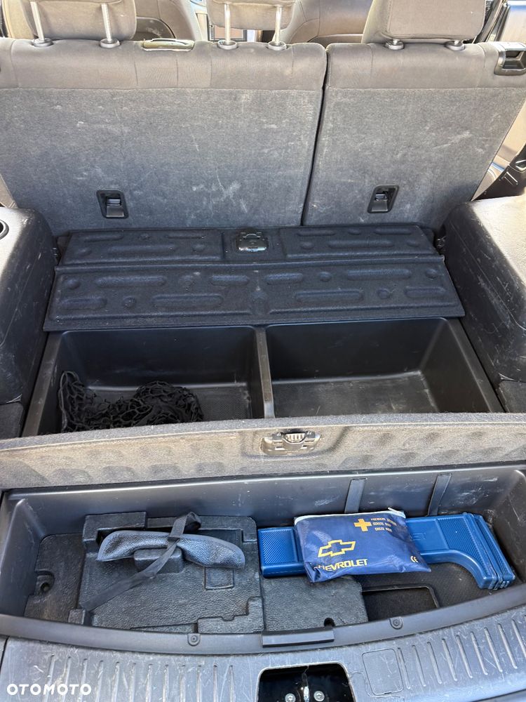 Chevrolet Captiva 2.2 D LS+ - 14