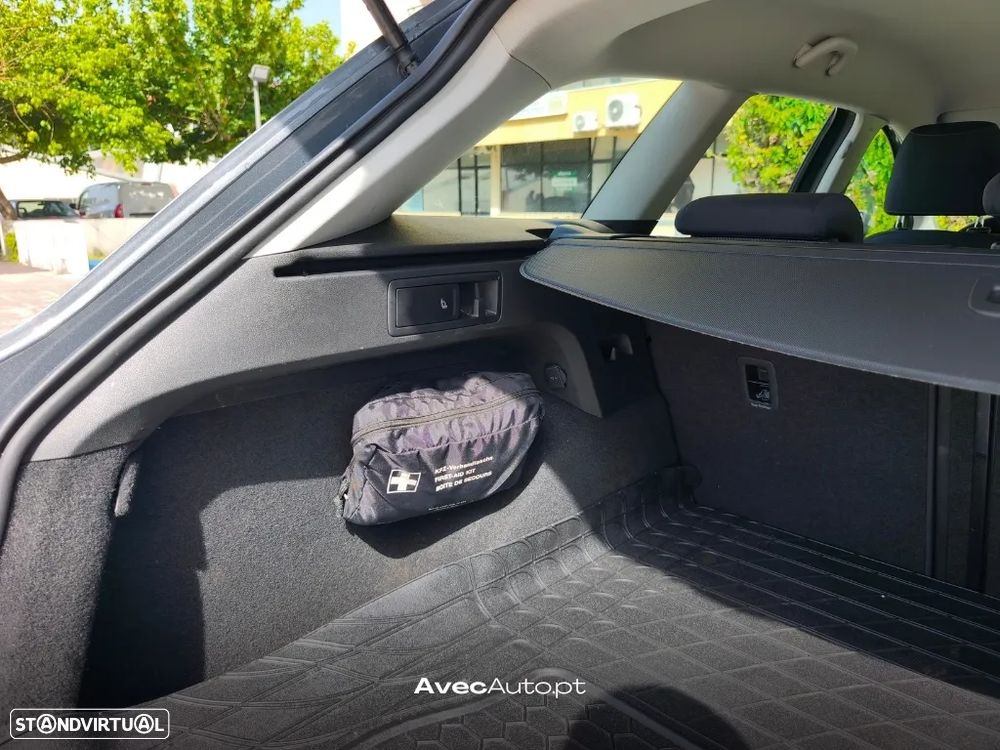 SEAT Leon ST 1.6 TDI Style S/S - 12