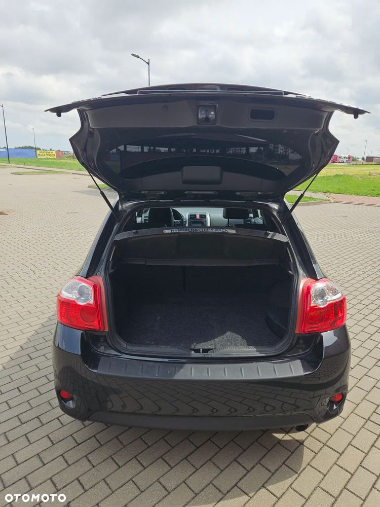 Toyota Auris - 15