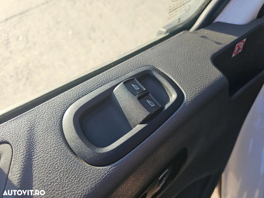 Ford Transit L4H3 - 11