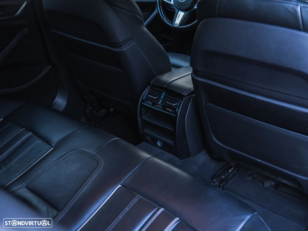 BMW 520 d Aut. M Sport Edition — fotografia 29