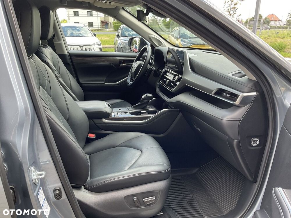 Toyota Highlander - 9