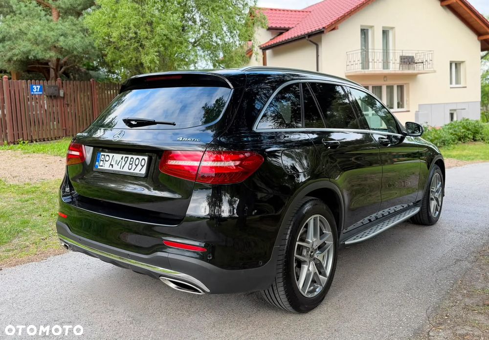 Mercedes-Benz GLC 250 4Matic 9G-TRONIC AMG Line - 8