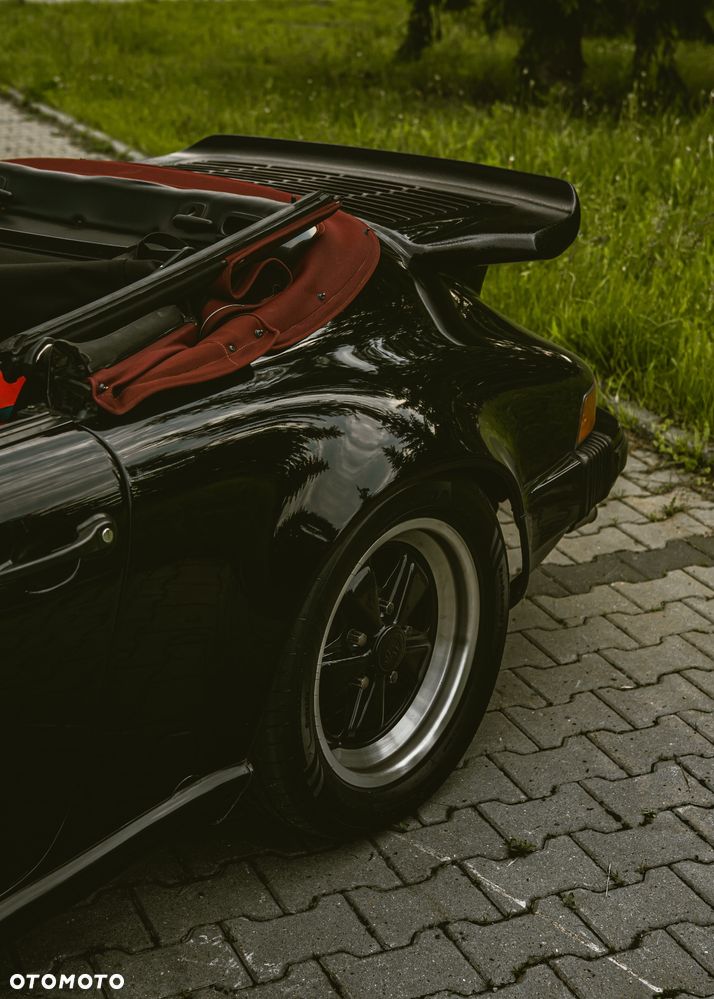 Porsche 911 ver-2 - 13