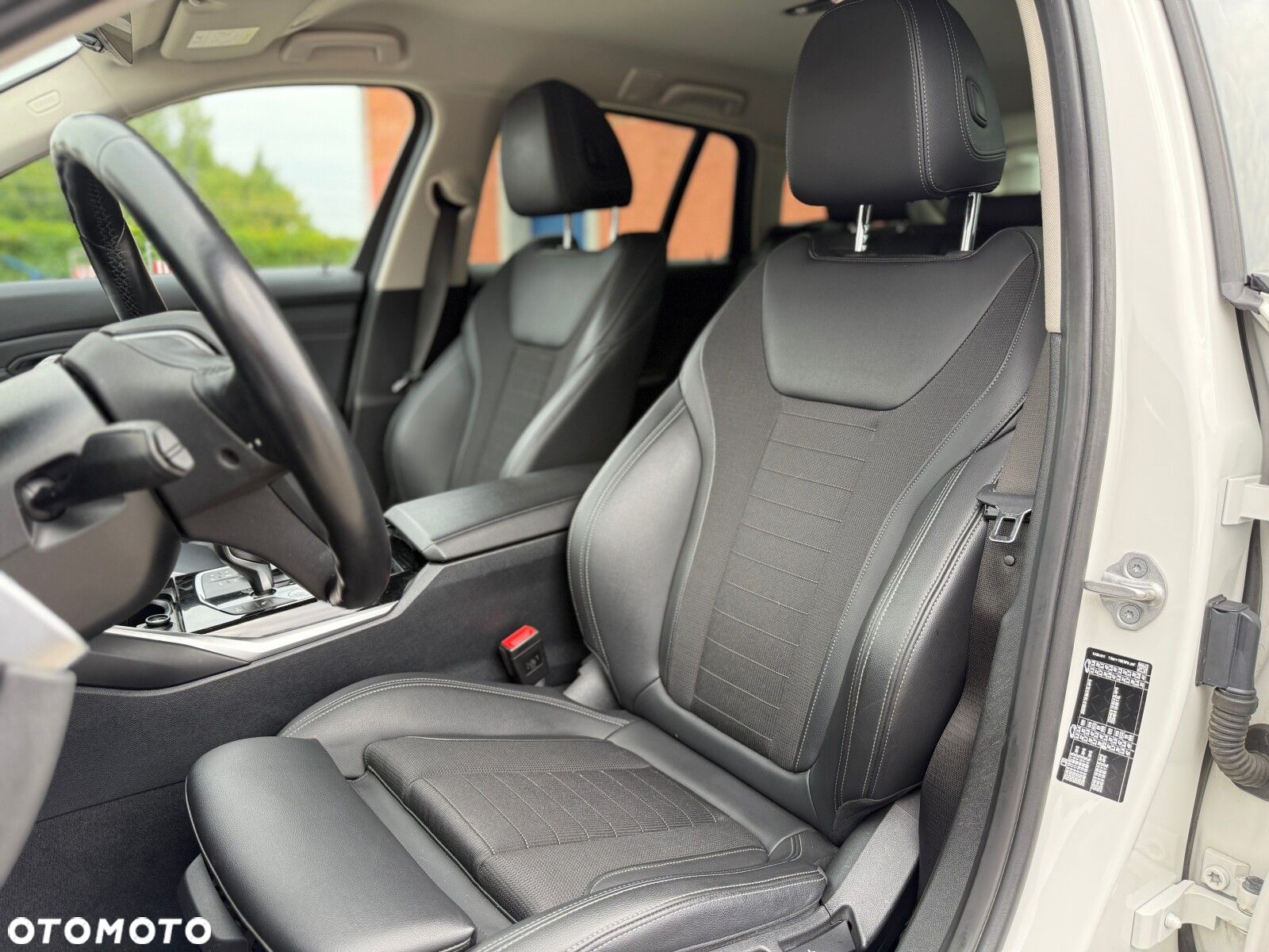 BMW Seria 3 - 21