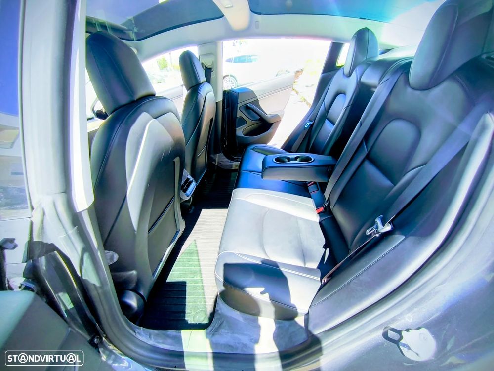 Tesla Model 3 Standard Range Plus RWD - 29