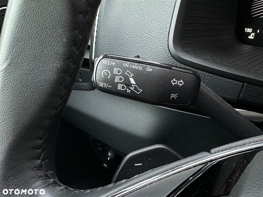 Skoda Karoq 1.5 TSI ACT 4x2 Style DSG - 18