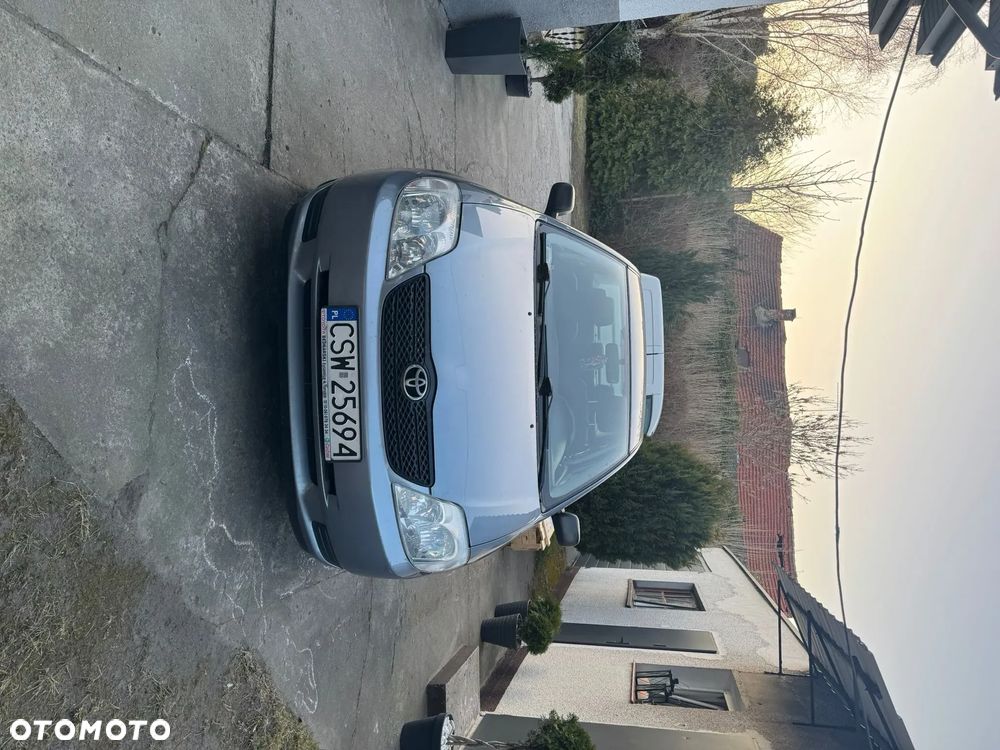 Toyota Corolla 1.4 VVT-i Base - 2