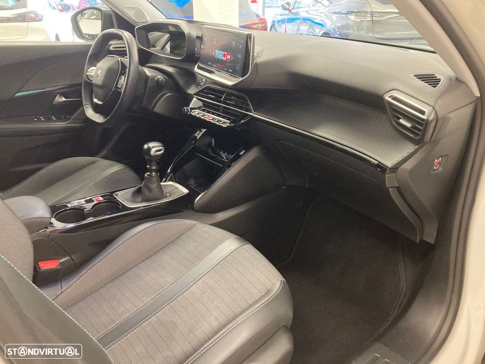 Peugeot 2008 1.2 PureTech Active Pack - 30