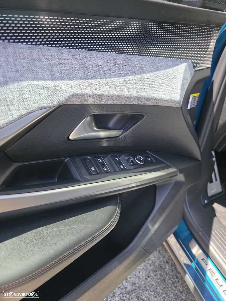 Peugeot 5008 Hybrid 145 e-DSC6 GT Exclusive - 12