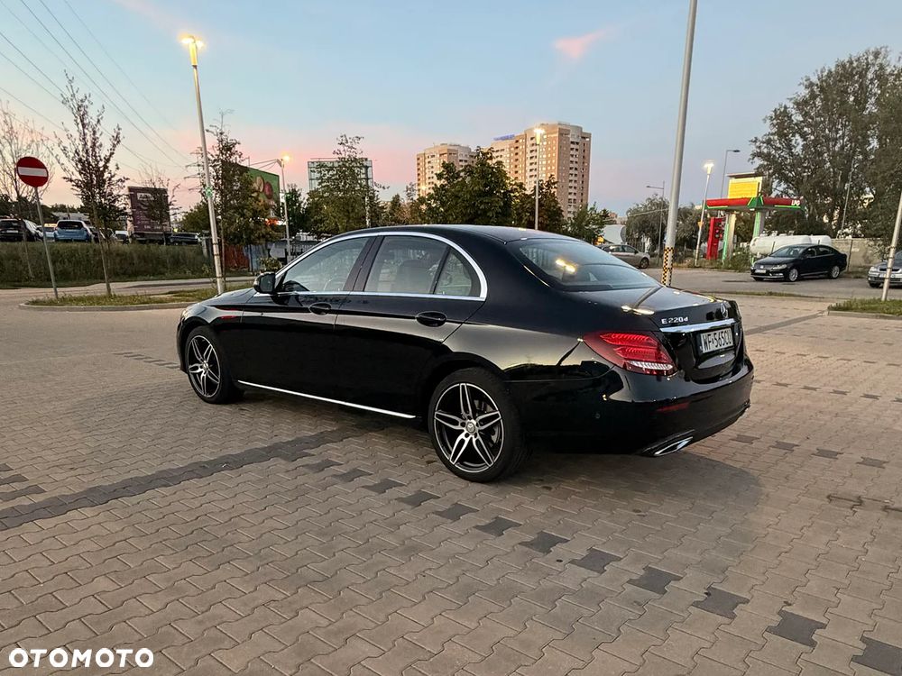 Mercedes-Benz Klasa E 220 d 4-Matic Avantgarde - 5