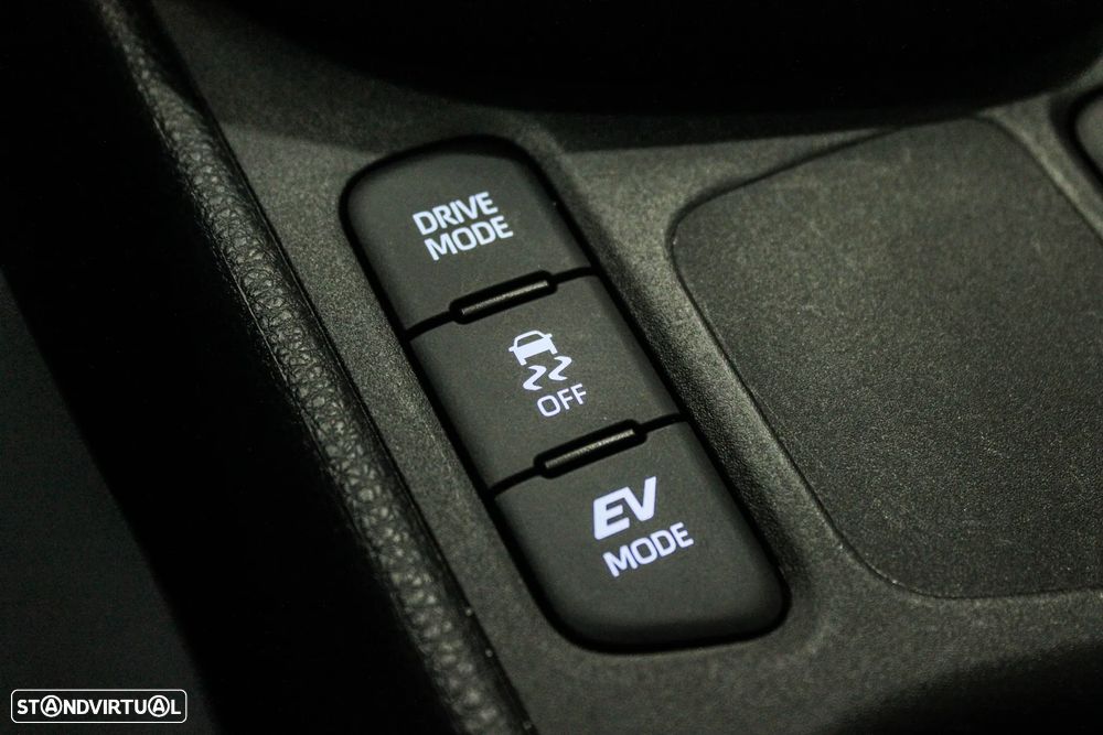 Toyota Yaris Cross 1.5 HDF Luxury - 42