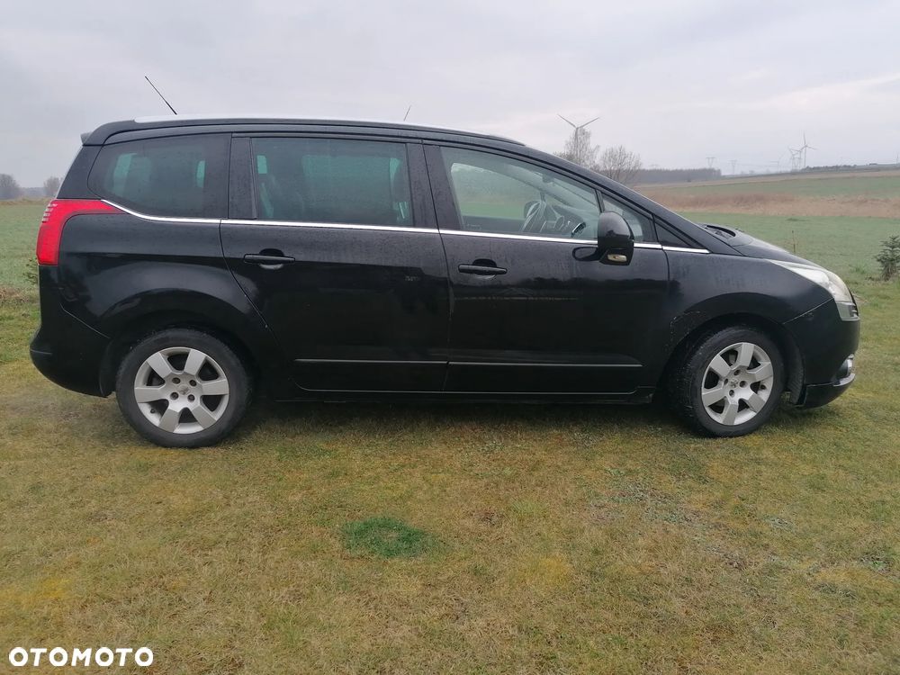 Peugeot 5008 1.6 HDi Premium - 11