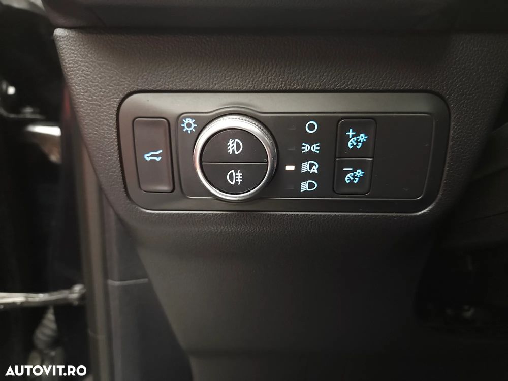 Ford Kuga 2.5 Duratec FHEV AWD Vignale - 21