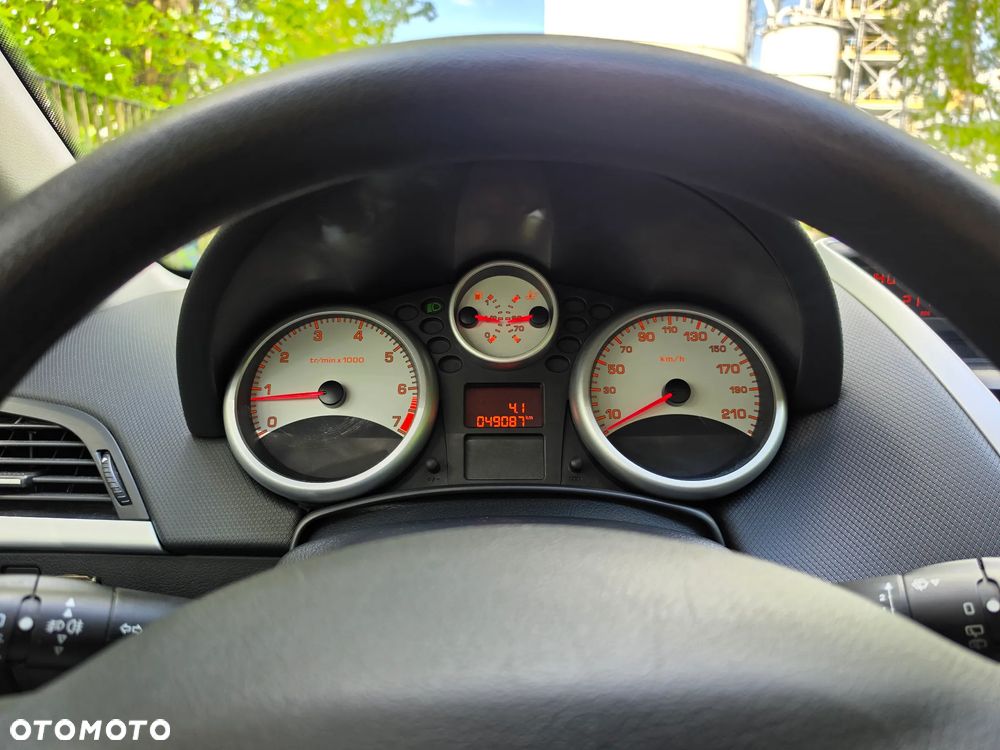 Peugeot 207 1.4 Trendy - 10