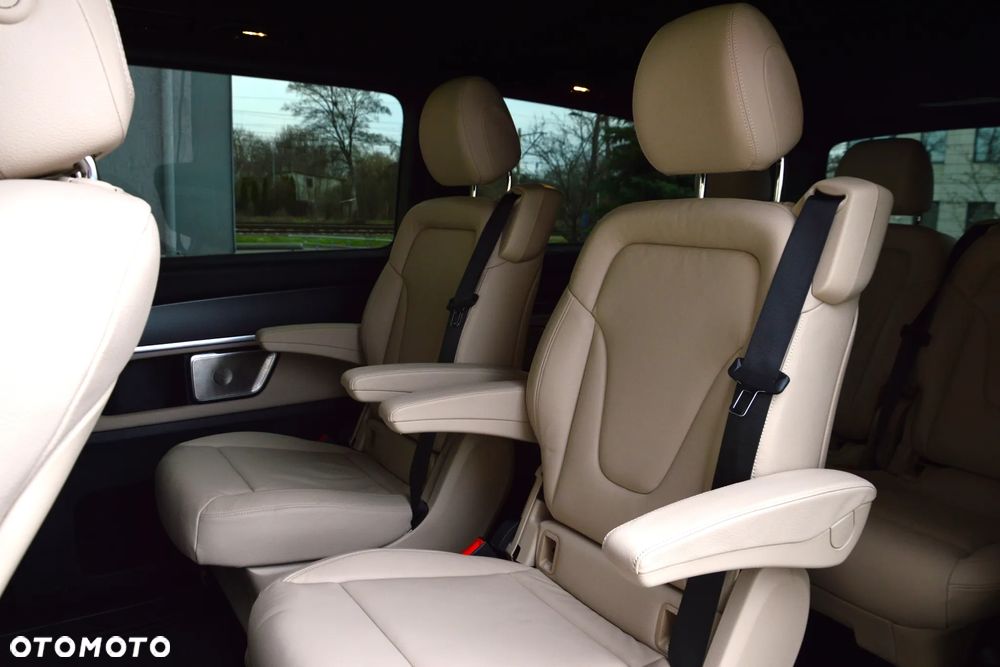 Mercedes-Benz EQV 300 90kWh - 19