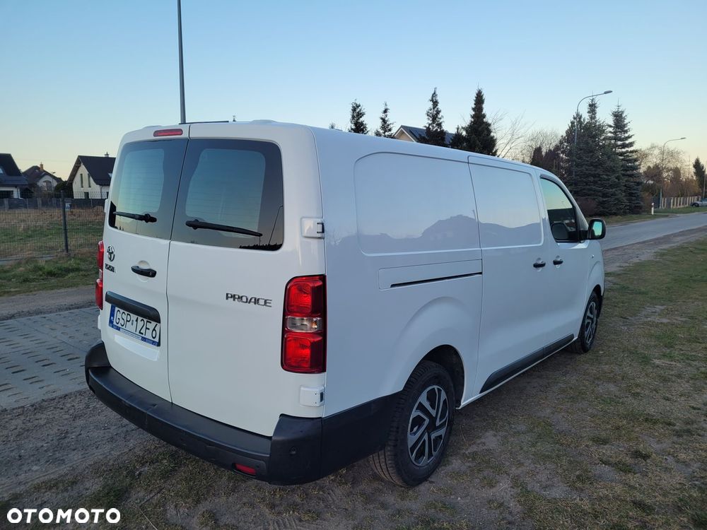 Toyota Proace LONG kamera 122KM NaviGoogle 3-osobowy - 13