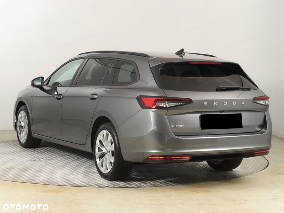 Skoda Superb 2.0 TSI 4x4 Selection DSG - 4