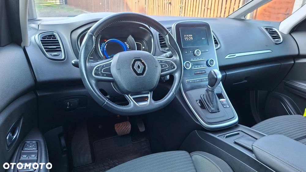 Renault Scenic - 17