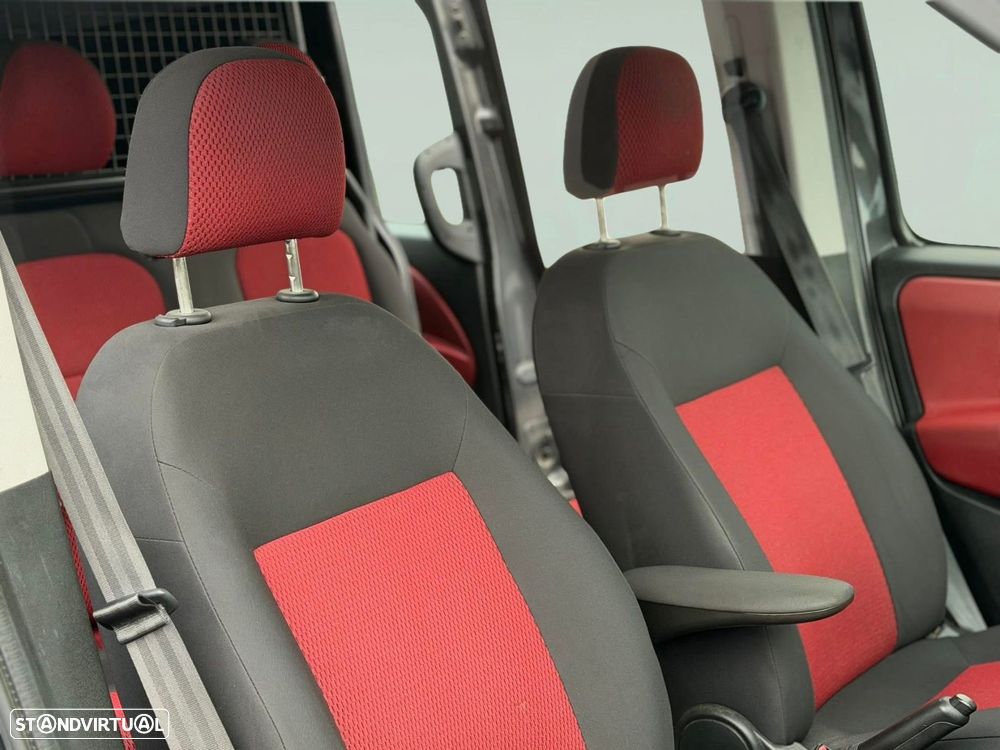 Fiat Doblo - 12
