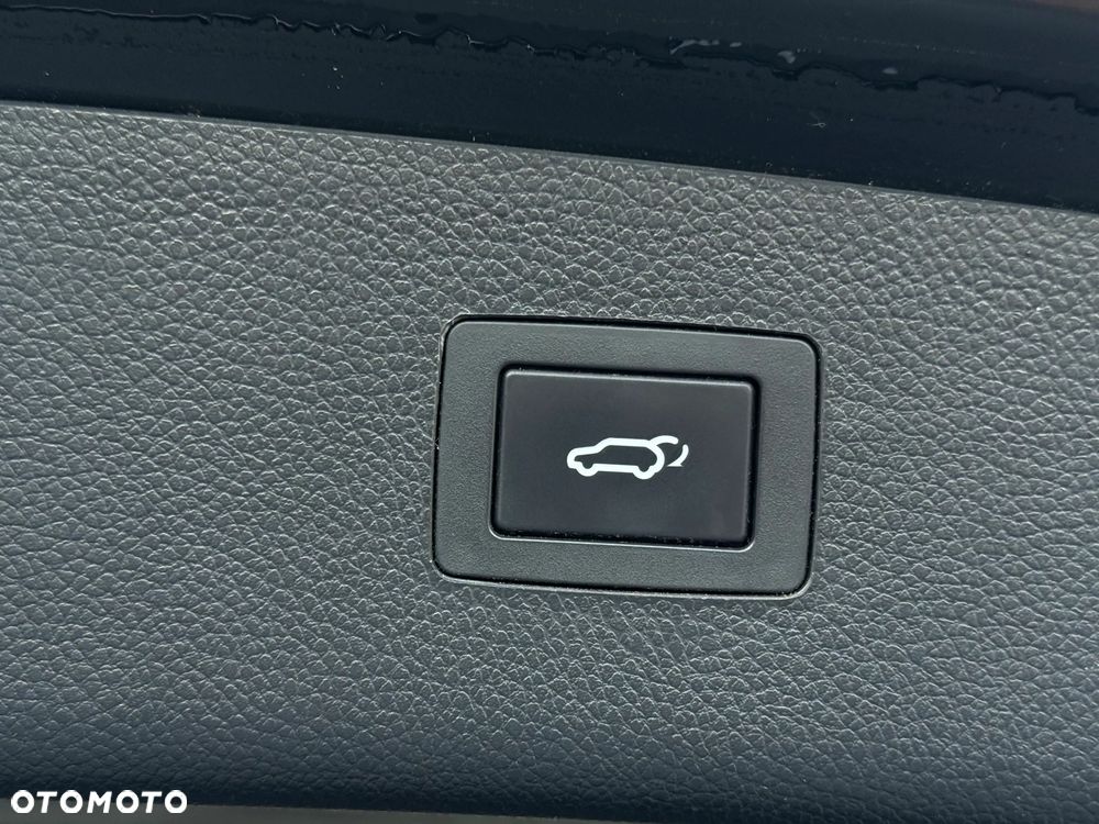 Hyundai i40 Kombi 1.7 CRDi DCT Premium - 17