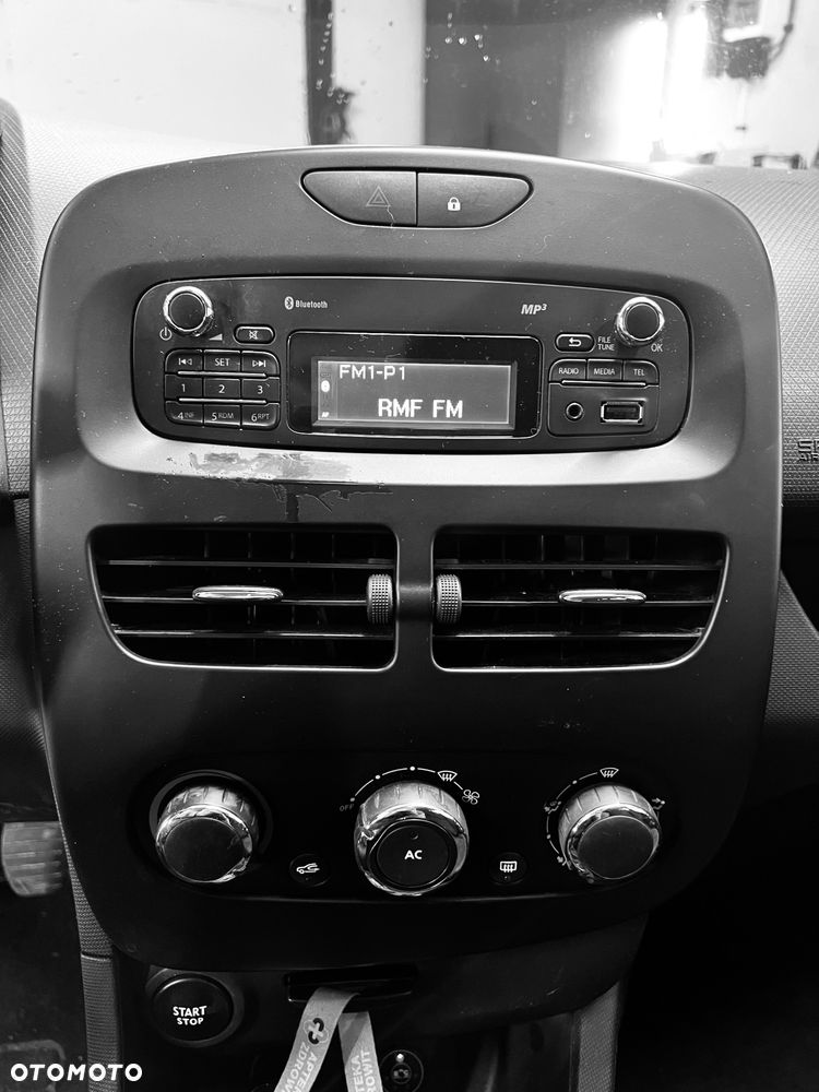 Renault Clio 1.2 16V Life - 7